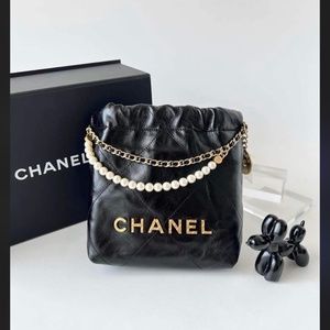 Sold - Chanel 22 Mini Pearl